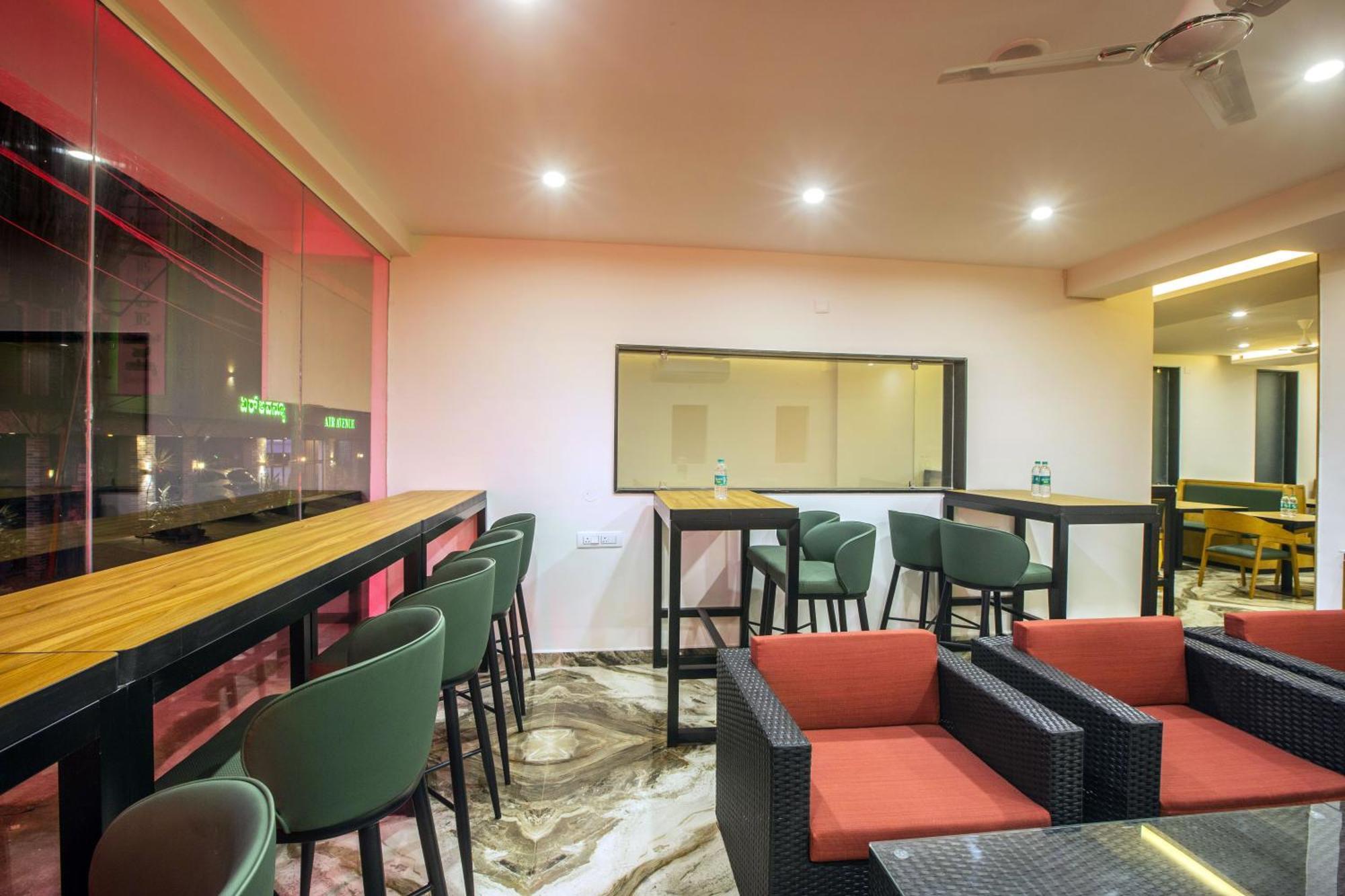 Hotel Sterling Plaza- Bangalore International Airport Dod Jala Экстерьер фото
